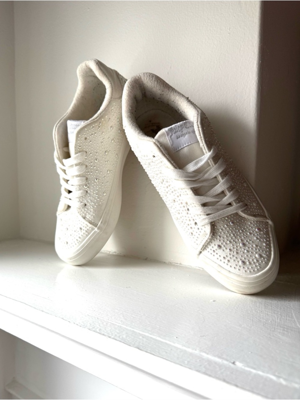 Juicy Couture White Embellished Women’s Sneakers Size 8